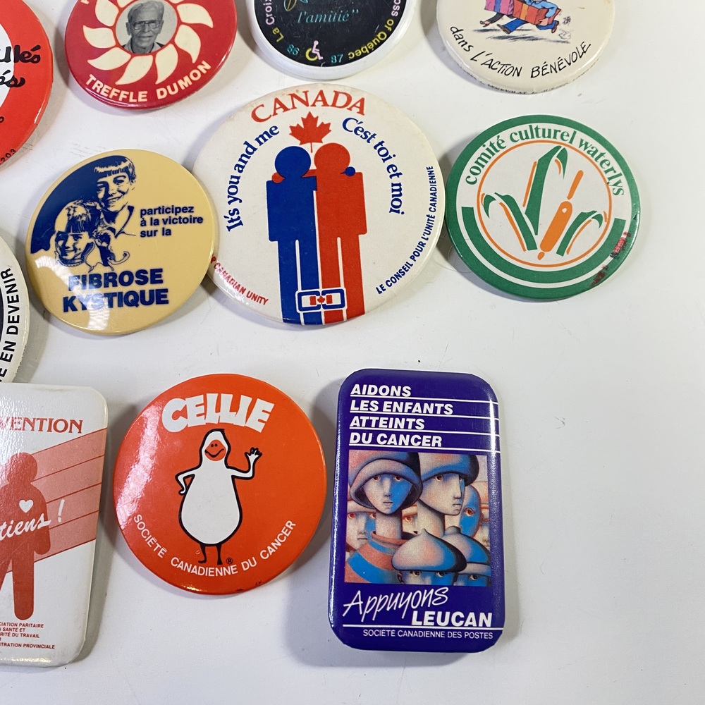 Vintage Button Collection - Foundations and Fund Raising - Picture 7 of 14